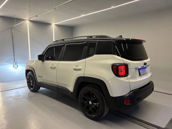 JEEP RENEGADE 1.8 16V FLEX LONGITUDE 4P AUTOMÁTICO